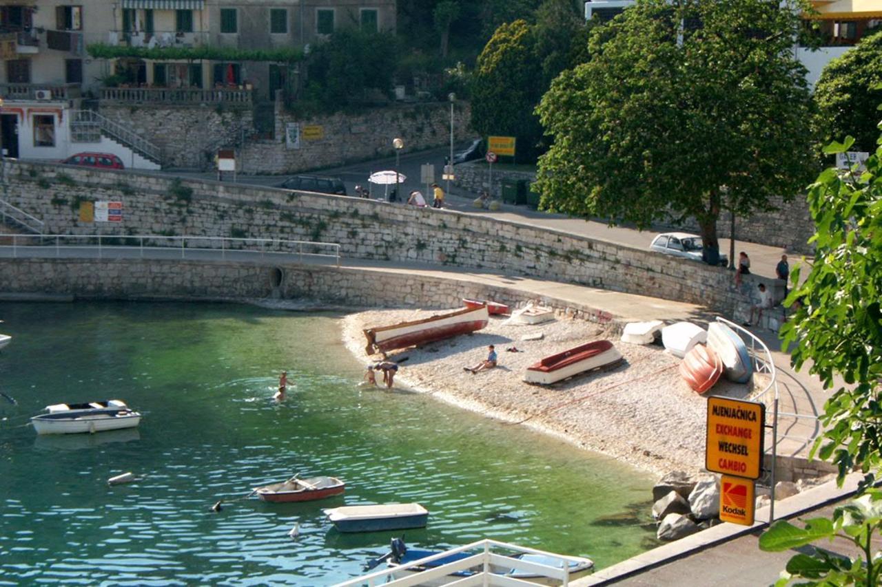 Apartments With A Parking Space Rabac, Labin - 2340 Exterior foto