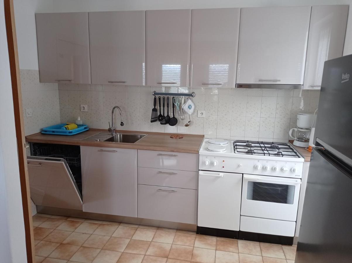 Apartments With A Parking Space Rabac, Labin - 2340 Exterior foto